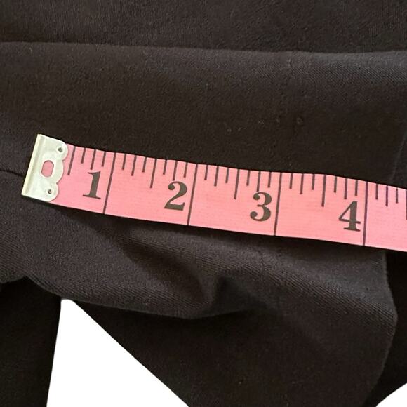 Lysse New York Black Smoothing Waistband Chino Shorts Size XS - NWT MSRP $82 - Picture 4 of 7